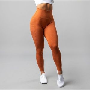 Alphalete Halo leggings burnt orange SMALL